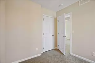 2050 W Broadway Ave, Minneapolis, MN 55411 - Photo 12