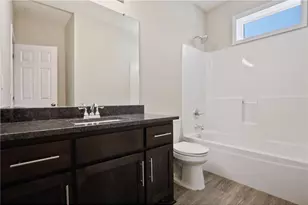 2050 W Broadway Ave, Minneapolis, MN 55411 - Photo 22