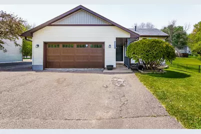 17025 Gannon Way W, Rosemount, MN 55068 - Photo 2