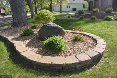 120 Edgewood Drive, Glencoe, MN 55336 - Photo 6