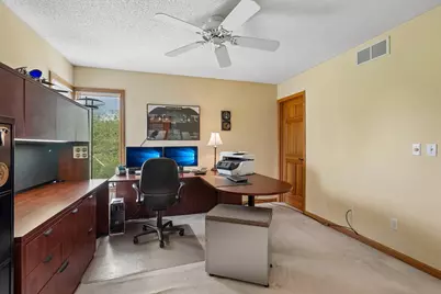 10215 Bluff Road, Eden Prairie, MN 55347 - Photo 60