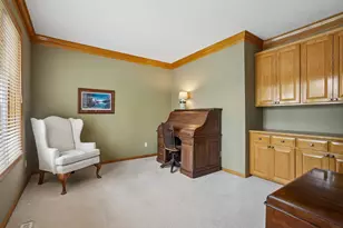 10215 Bluff Rd, Eden Prairie, MN 55347 - Photo 28
