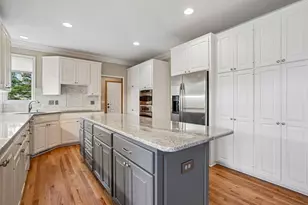 10215 Bluff Rd, Eden Prairie, MN 55347 - Photo 16