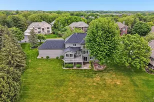 10215 Bluff Rd, Eden Prairie, MN 55347 - Photo 88