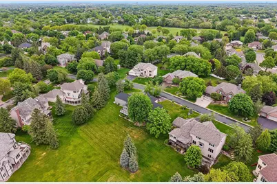 10215 Bluff Road, Eden Prairie, MN 55347 - Photo 86