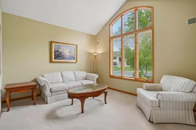 10215 Bluff Road, Eden Prairie, MN 55347 - Photo 20