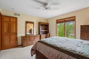 10215 Bluff Rd, Eden Prairie, MN 55347 - Photo 50