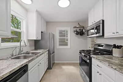 2745 Alabama Avenue S, Saint Louis Park, MN 55416 - Photo 12