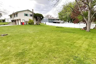 720 4th Ave NW, Plainview, MN 55964 - Photo 24
