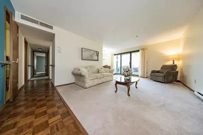 723 Larpenteur Avenue E #723A, Maplewood, MN 55117 - Photo 2