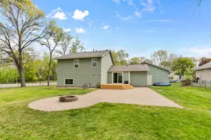 7299 Meadow Ct, Lino Lakes, MN 55014 - Photo 2