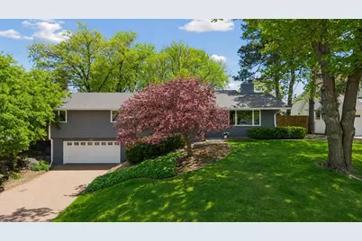 5521 Mirror Lakes Drive, Edina, MN 55436 - Photo 1