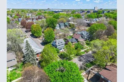 1699 Ashland Avenue, Saint Paul, MN 55104 - Photo 2