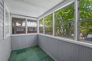 1699 Ashland Ave, Saint Paul, MN 55104 - Photo 30