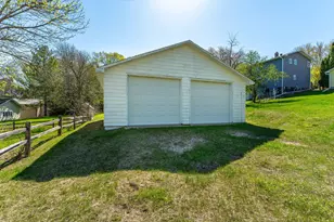326 W Gustavus Ave, Fergus Falls, MN 56537 - Photo 44
