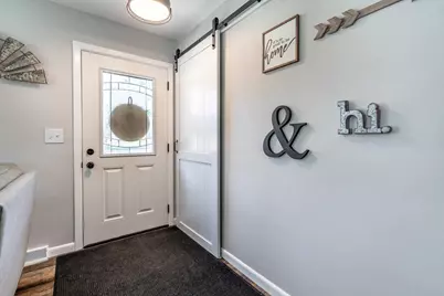 326 W Gustavus Avenue, Fergus Falls, MN 56537 - Photo 8