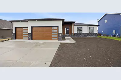 4328 23rd Avenue S, Moorhead, MN 56560 - Photo 1