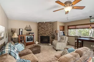 527 Marian St, Waterville, MN 56096 - Photo 32