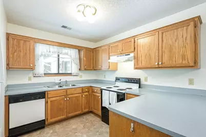 7630 13th Street N, Oakdale, MN 55128 - Photo 4
