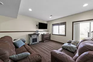 19823 Iberis Ave, Lakeville, MN 55044 - Photo 34