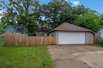221 3rd Avenue NE, Saint Cloud, MN 56304 - Photo 8
