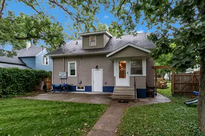 221 3rd Avenue NE, Saint Cloud, MN 56304 - Photo 4