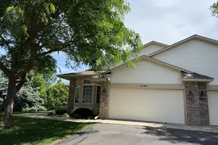 4162 N Black Oaks Ln N, Plymouth, MN 55446 - Photo 2