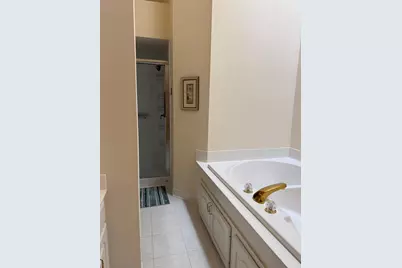 4162 N Black Oaks Ln N, Plymouth, MN 55446 - Photo 12