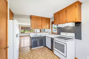 3108 39th Ave NE, Saint Paul, MN 55421 - Photo 30