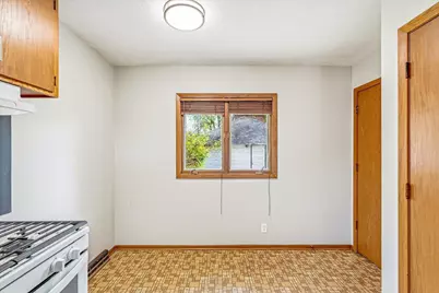 3108 39th Avenue NE, Saint Paul, MN 55421 - Photo 36