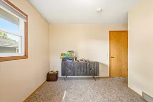 3108 39th Ave NE, Saint Paul, MN 55421 - Photo 18