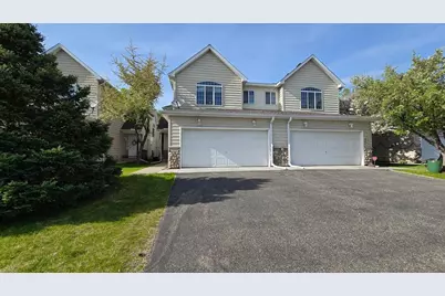 1220 Dupont Lane N, Brooklyn Park, MN 55444 - Photo 2