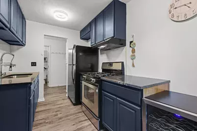 3237 15th Avenue S #21, Minneapolis, MN 55407 - Photo 2