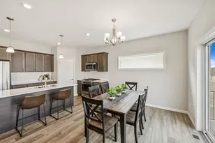 7806 Bridgewater Ct, Greenfield, MN 55373 - Photo 2