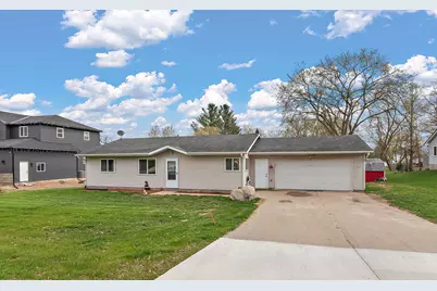 931 Perry Avenue N, Browerville, MN 56438 - Photo 2