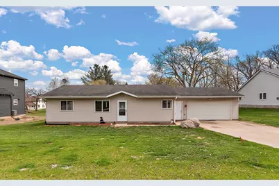 931 Perry Avenue N, Browerville, MN 56438 - Photo 1