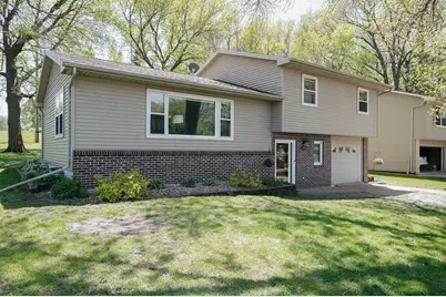 135 Eltinge Place, Fairmont, MN 56031 - Photo 1