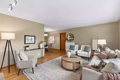 6216 Chowen Avenue S, Edina, MN 55410 - Photo 4