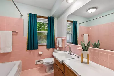 6216 Chowen Avenue S, Edina, MN 55410 - Photo 20