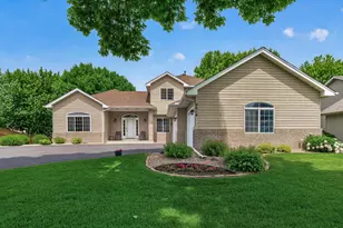 4514 Impatiens Ave N, Brooklyn Park, MN 55443 - Photo 2