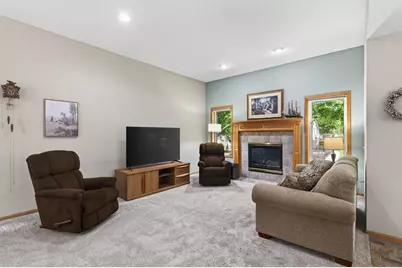 4514 Impatiens Avenue N, Brooklyn Park, MN 55443 - Photo 8