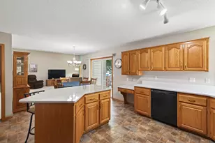 4514 Impatiens Ave N, Brooklyn Park, MN 55443 - Photo 16