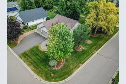 1449 Aretz Court, Victoria, MN 55386 - Photo 2