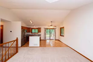 1449 Aretz Ct, Victoria, MN 55386 - Photo 8