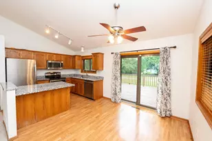 1449 Aretz Ct, Victoria, MN 55386 - Photo 6