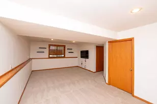 1449 Aretz Ct, Victoria, MN 55386 - Photo 22