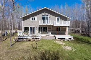 21564 Sugarbush Ln, Cohasset, MN 55721 - Photo 2
