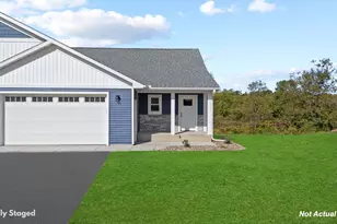 415 Finvold St, Woodville, WI 54028 - Photo 2