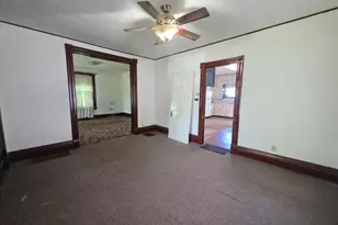 844 S 1st Ave, Gibbon, MN 55335 - Photo 8