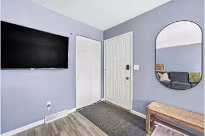 205 12th Avenue E, West Fargo, ND 58078 - Photo 4